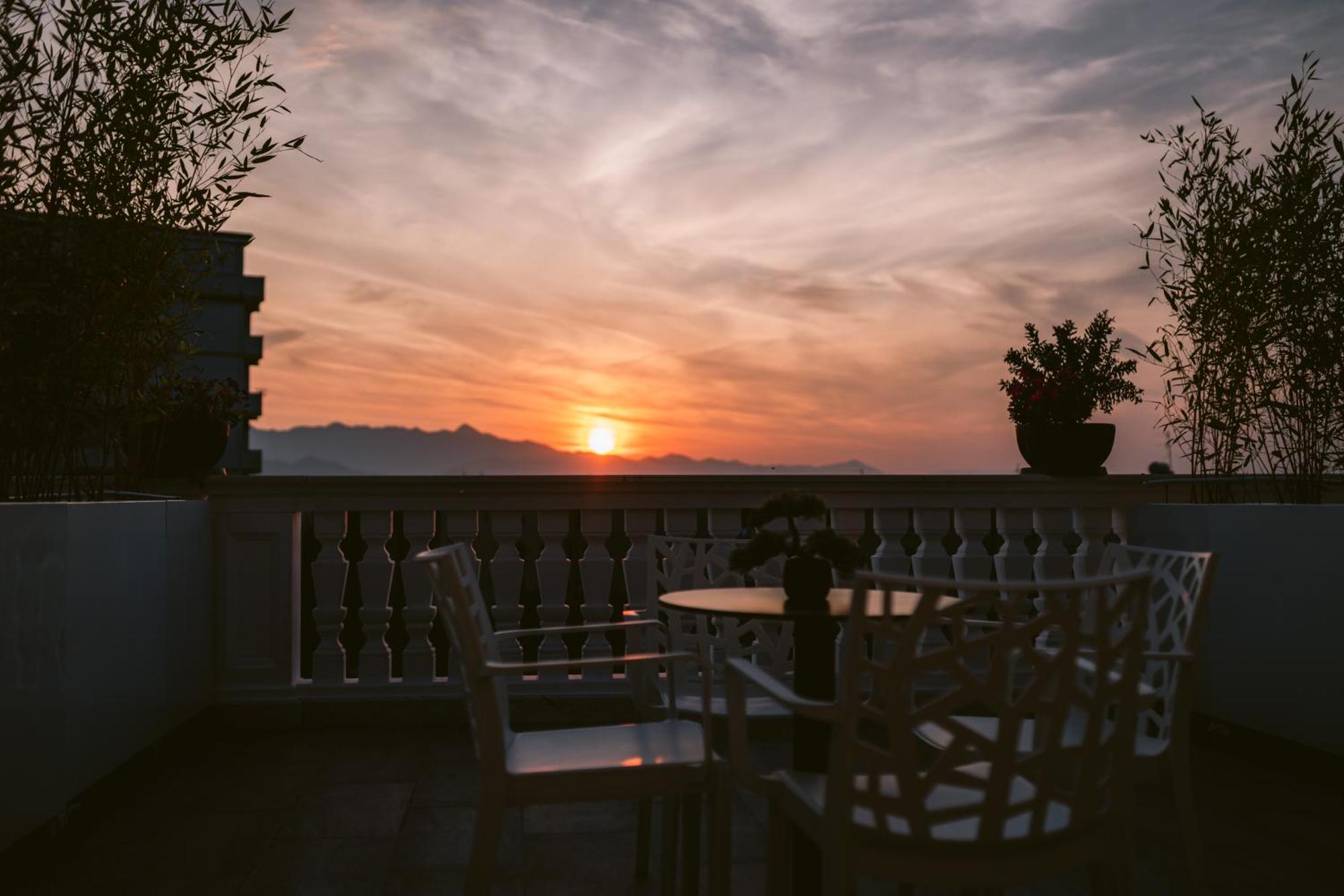 Tribute Hotel Shkoder Luaran gambar
