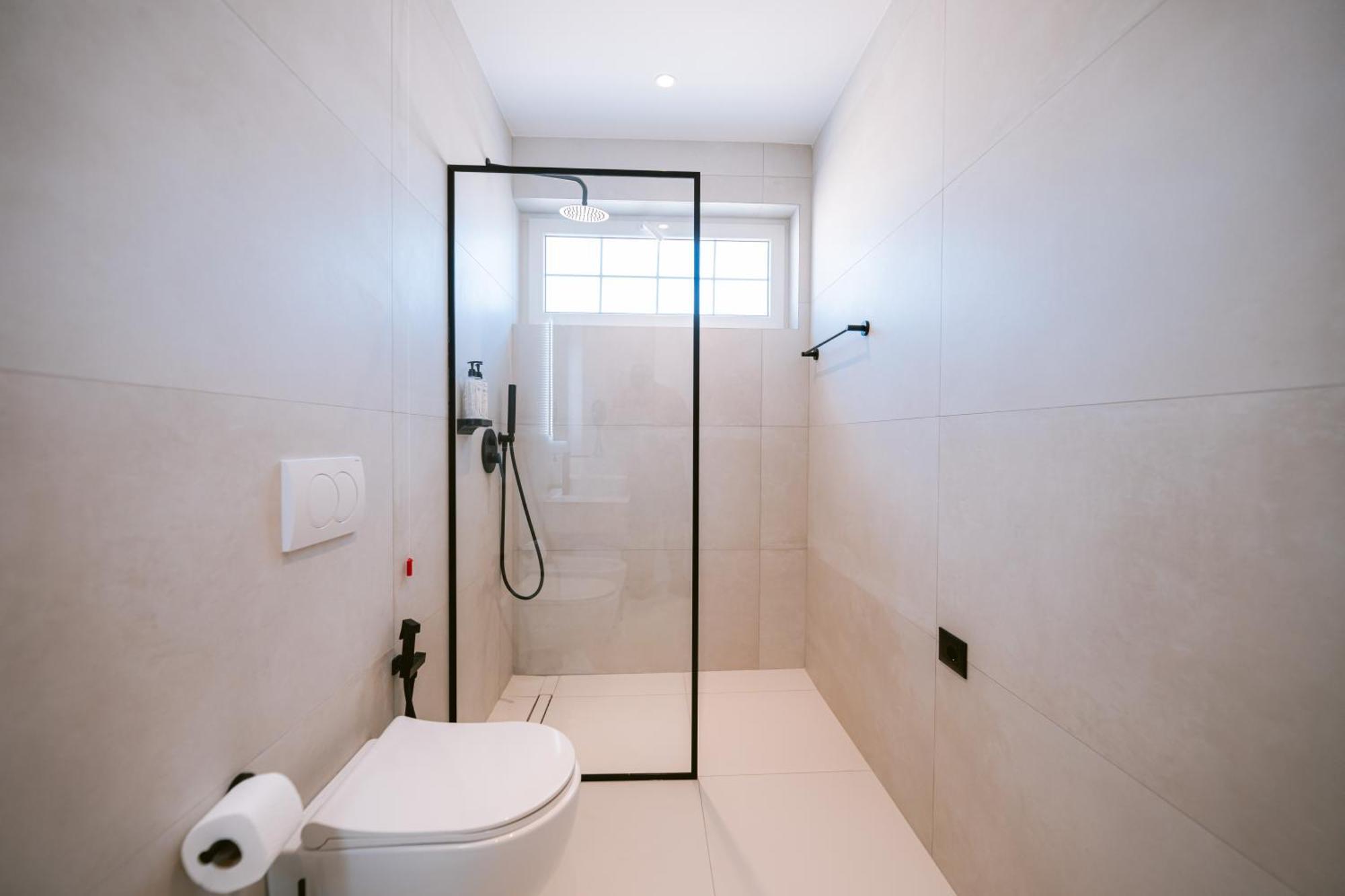 Tribute Hotel Shkoder Luaran gambar
