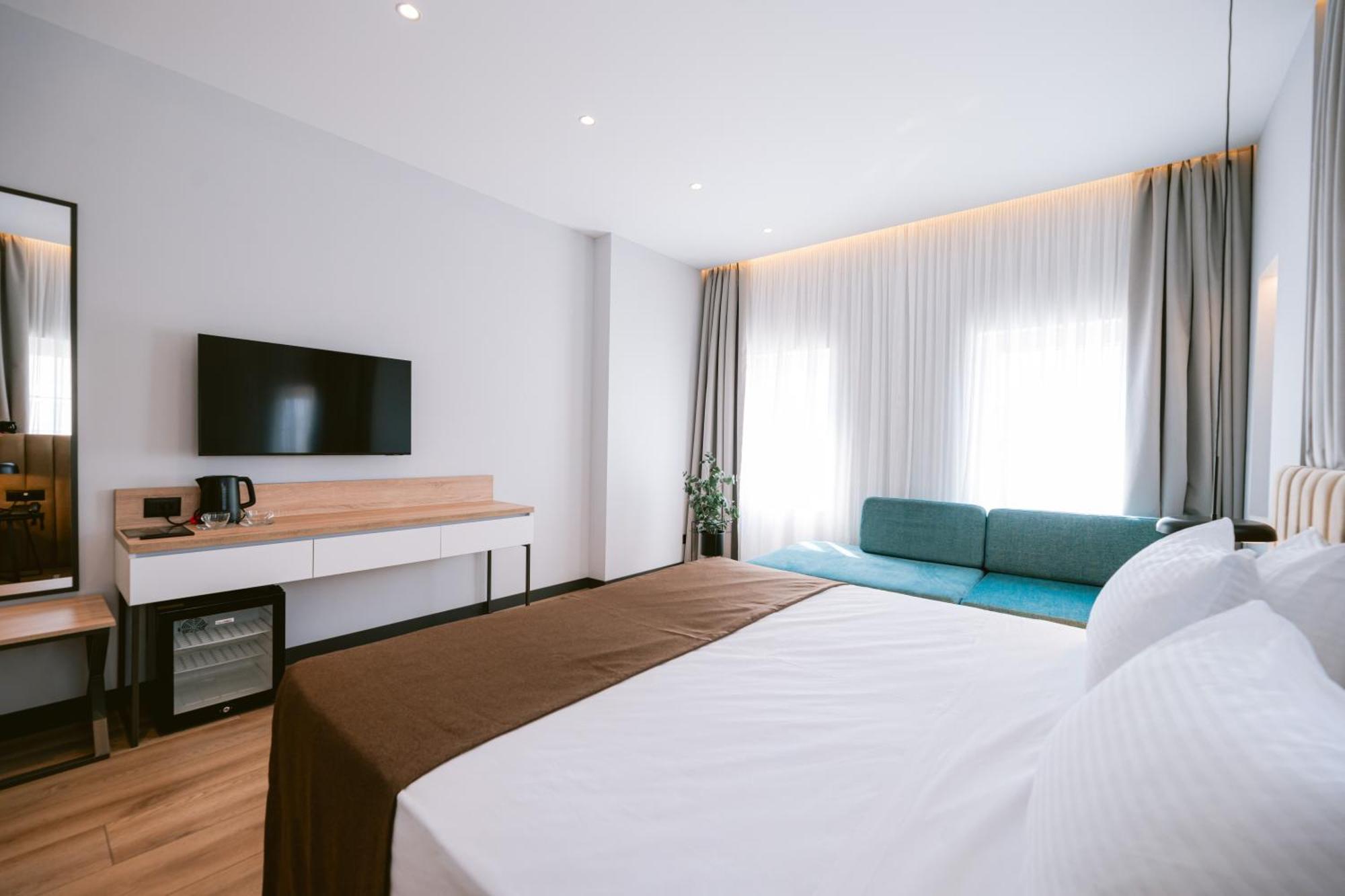 Tribute Hotel Shkoder Luaran gambar